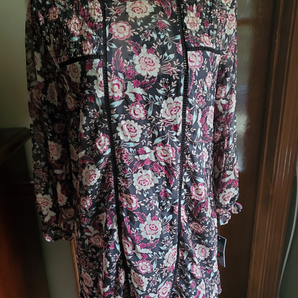 Women's blouses size M